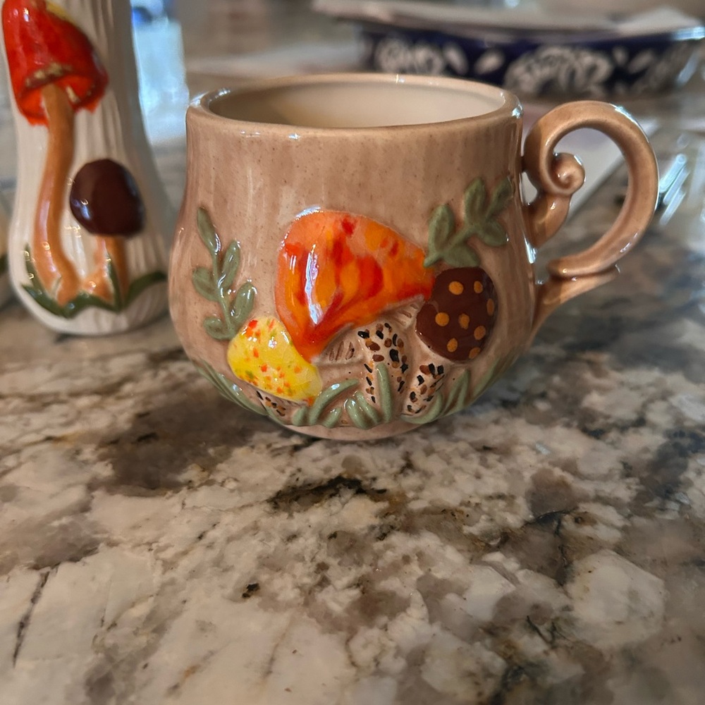 Arnel’s Mushroom Themed Ceramic Mug